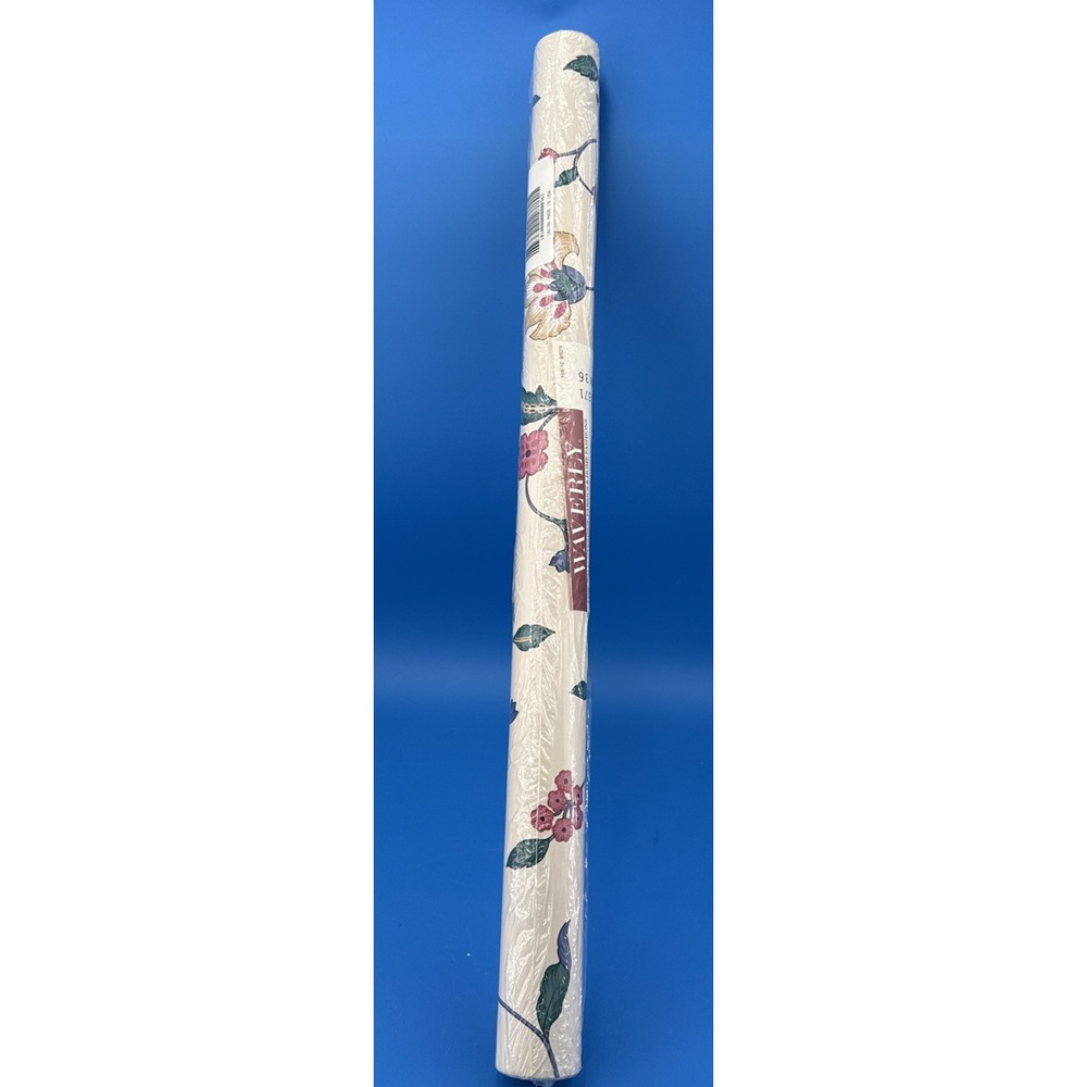 Waverly Wallpaper One Double Roll Prepasted Floral Pattern #555371 Run 36